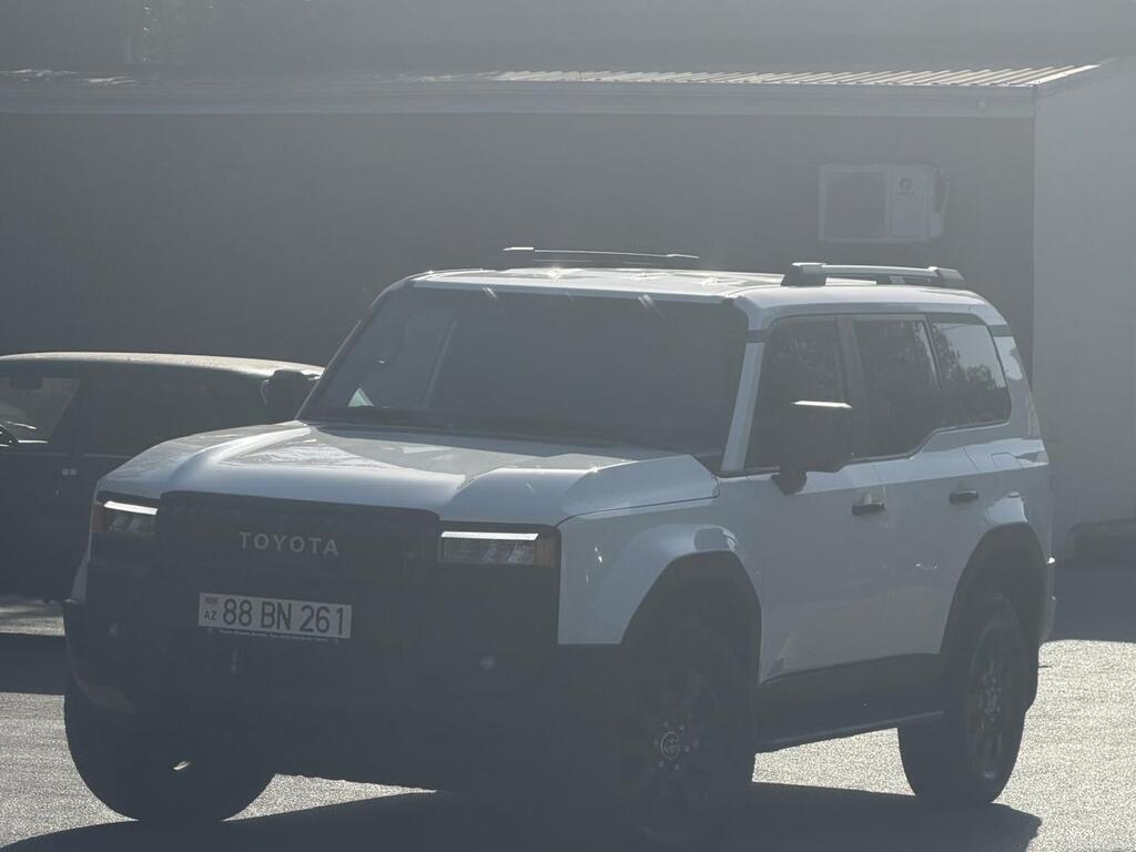 Toyota Land Cruiser Prado, 2.7 L, 2025 il, 18 600 km — Avtomobillər, Bakı (10)