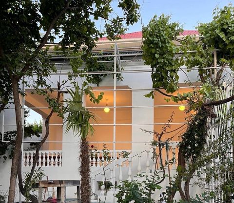 Satılır 5 otaqlı həyət evi/bağ evi 335 m² — Bakı