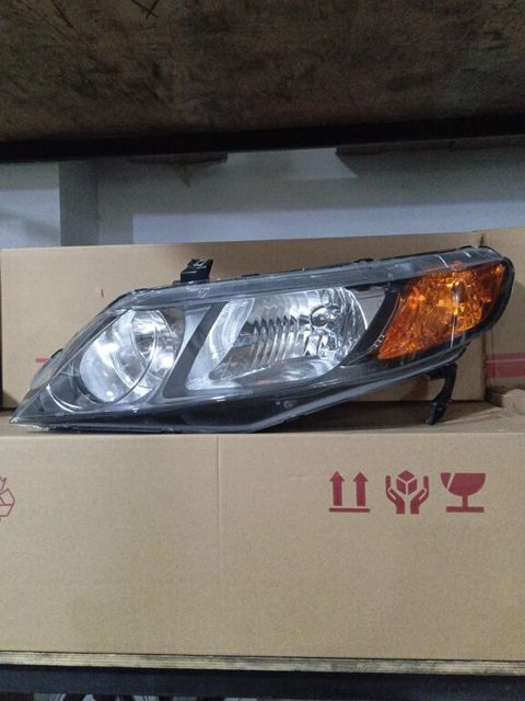"Honda Civic" sol farası — Bakı