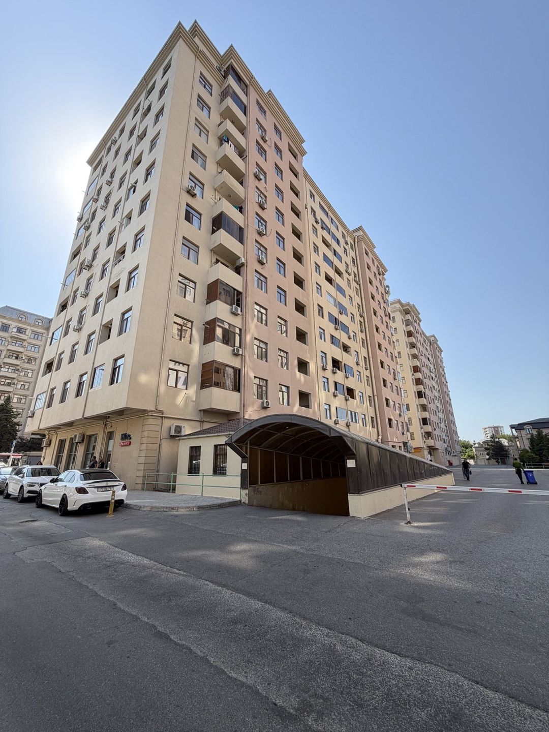 Satılır 3 otaqlı yeni tikili 100 m² — Mənzil, Bakı (2)