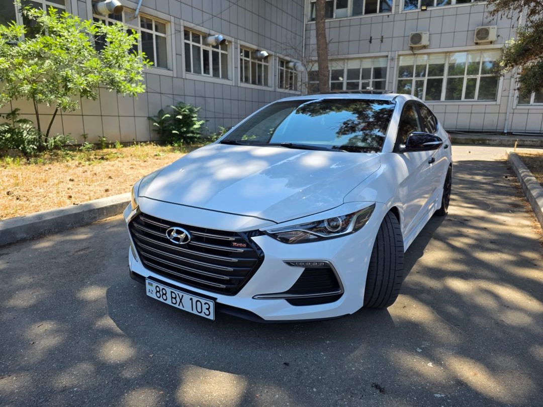 Hyundai Avante 2017 1.6 L 158000 — Avtomobillər, Bakı