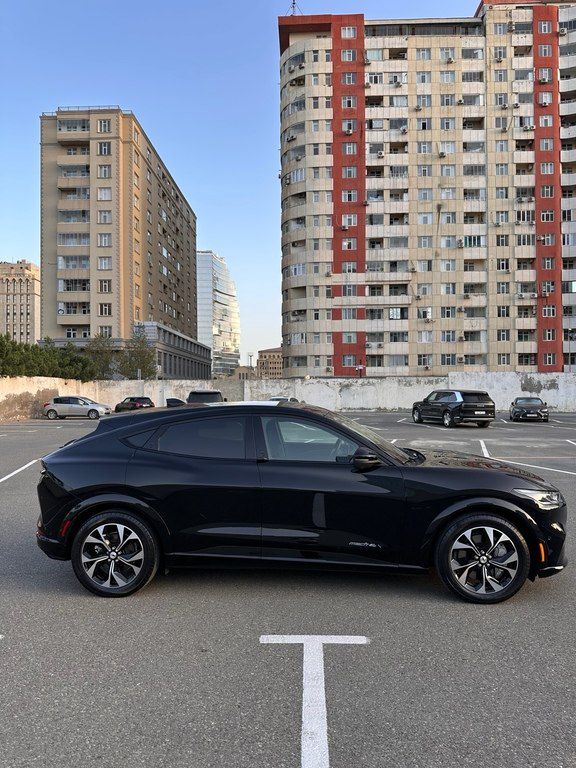 Ford Mustang Mach-E, 88 kWh, 2022 il, 50 550 km — Avtomobillər, Bakı (6)