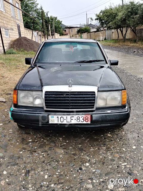 Mercedes E 230, 1992 il — Quba
