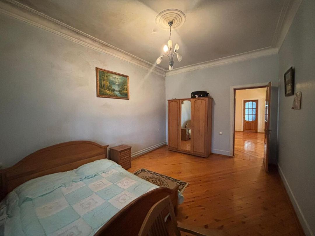 Satılır 10 otaqlı həyət evi/bağ evi 550 m² — Ev, villa, Bakı (10)