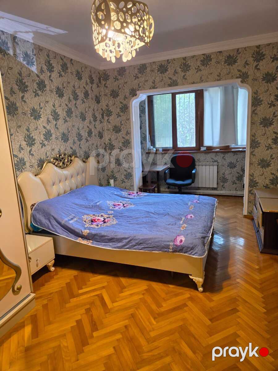 Satılır 4 otaqlı köhnə tikili 125 m² — Mənzil, Bakı (10)