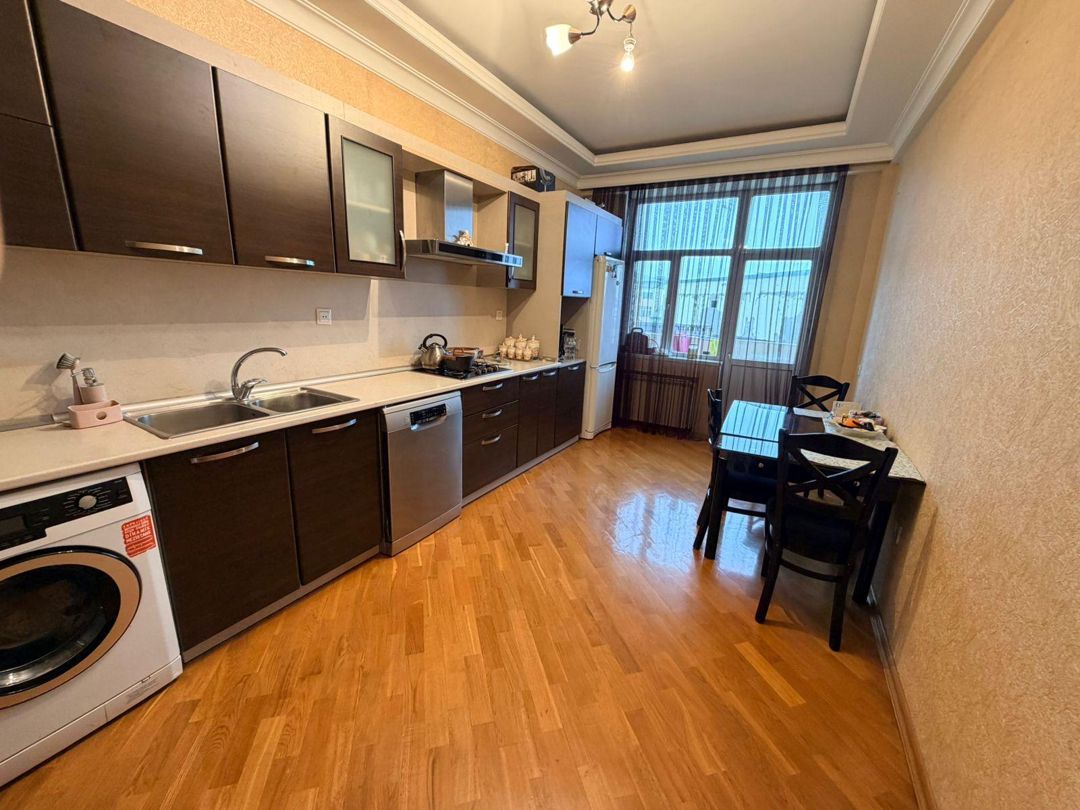 Satılır 2 otaqlı yeni tikili 110 m² — Mənzil, Bakı (5)