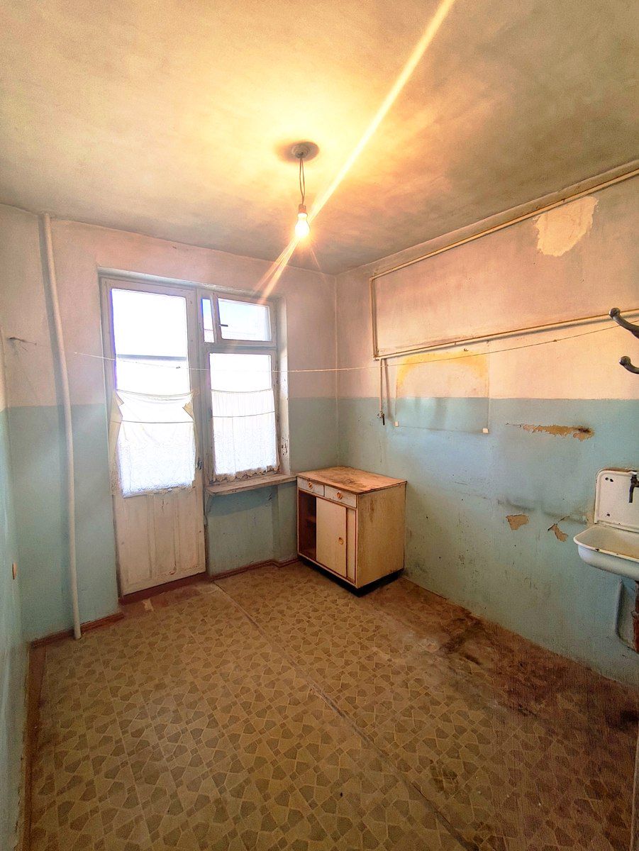 Satılır 2 otaqlı köhnə tikili 55 m² — Mənzil, Bakı (9)