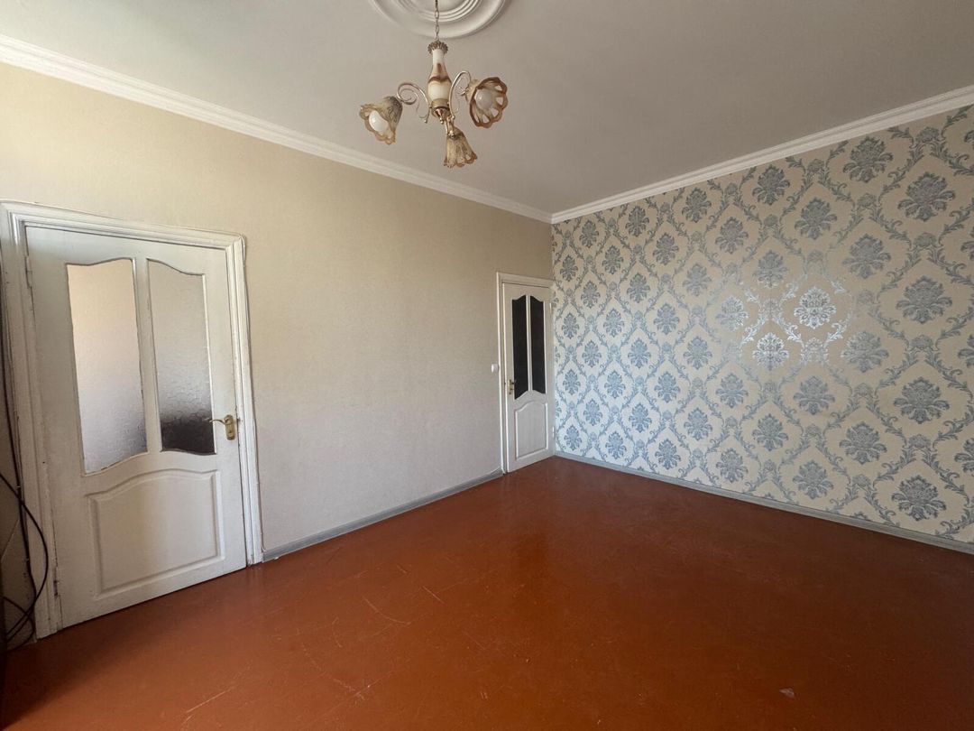 Satılır 2 otaqlı köhnə tikili 40 m² — Mənzil, Bakı