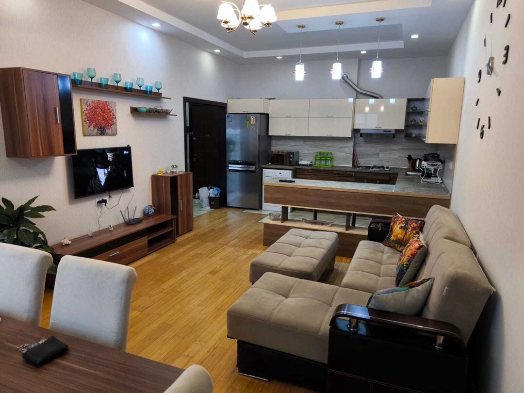 İcarəyə verilir 2 otaqlı yeni tikili 69 m² — Mənzil, Bakı (5)