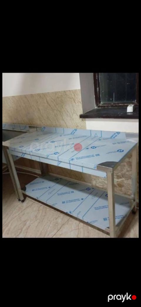 Nerjavetka masa, Uzunluğu - 140 sm Hündürlüyü - 85 sm Eni (dərinliyi) — Bakı