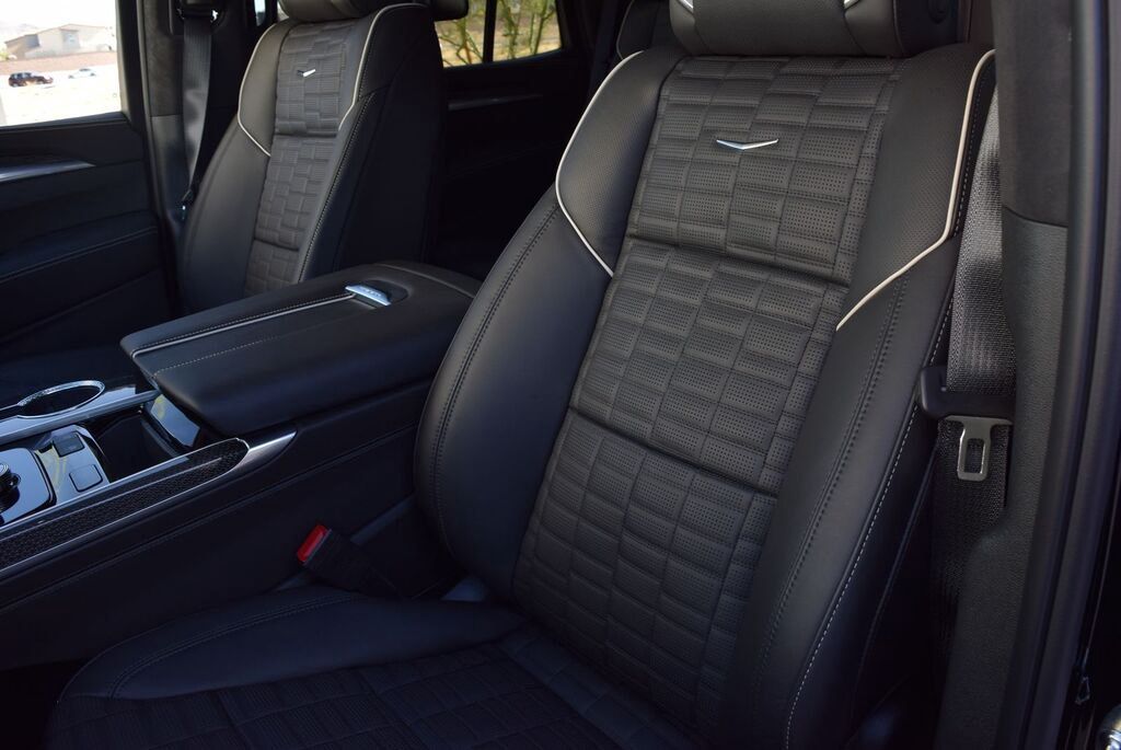 Cadillac Escalade, 6.2 L, 2026 il, yeni — Avtomobillər (11)