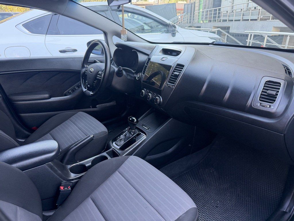 Kia Forte, 2.0 L, 2017 il, 176 322 km — Avtomobillər, Bakı (11)