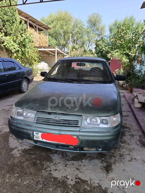 VAZ (Lada) 2110: 1.5 l 2005 il 268000 km Sedan