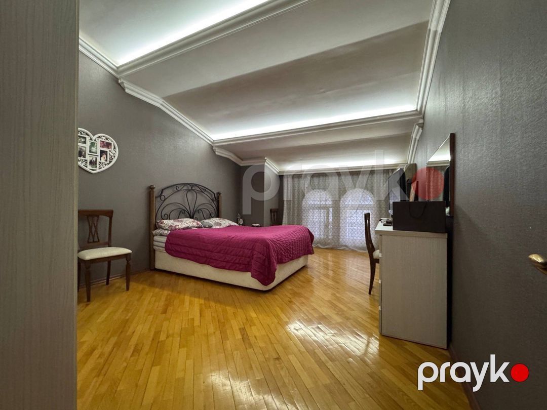 Satılır 5 otaqlı yeni tikili 220 m² — Mənzil, Bakı (11)