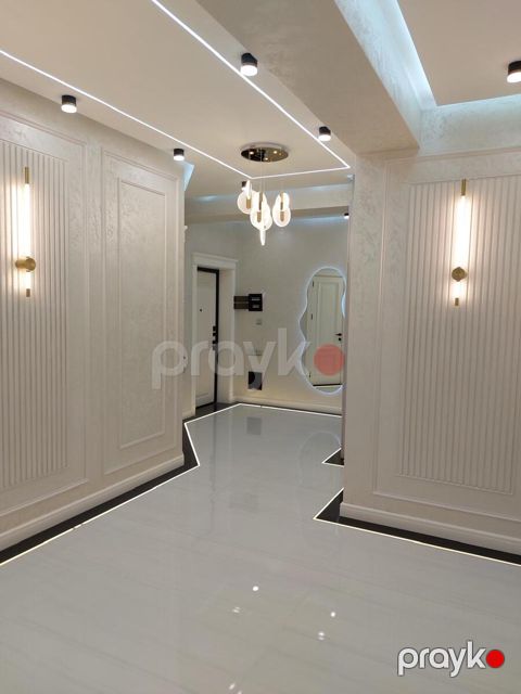 Satılır 4 otaqlı yeni tikili 132 m²