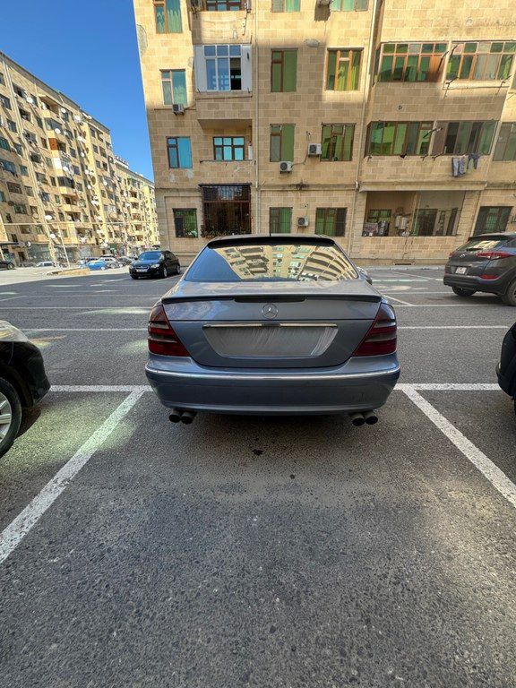 Mercedes E 270, 2.7 L, 2002 il, 300 000 km — Avtomobillər, Bakı (2)