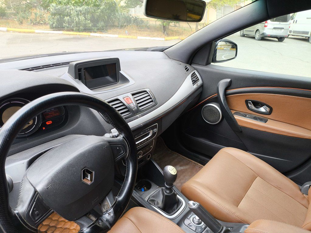 Renault Megane, 1.5 L, 2010 il, 390 000 km — Avtomobillər, Bakı (8)