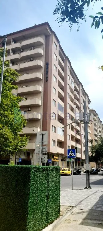 Satılır: 3 Otaq, Yeni tikili, Yasamal r., 135.00 m² — Bakı