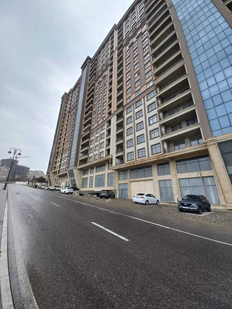 Satılır 3 otaqlı yeni tikili 140 m² — Mənzil, Bakı (4)