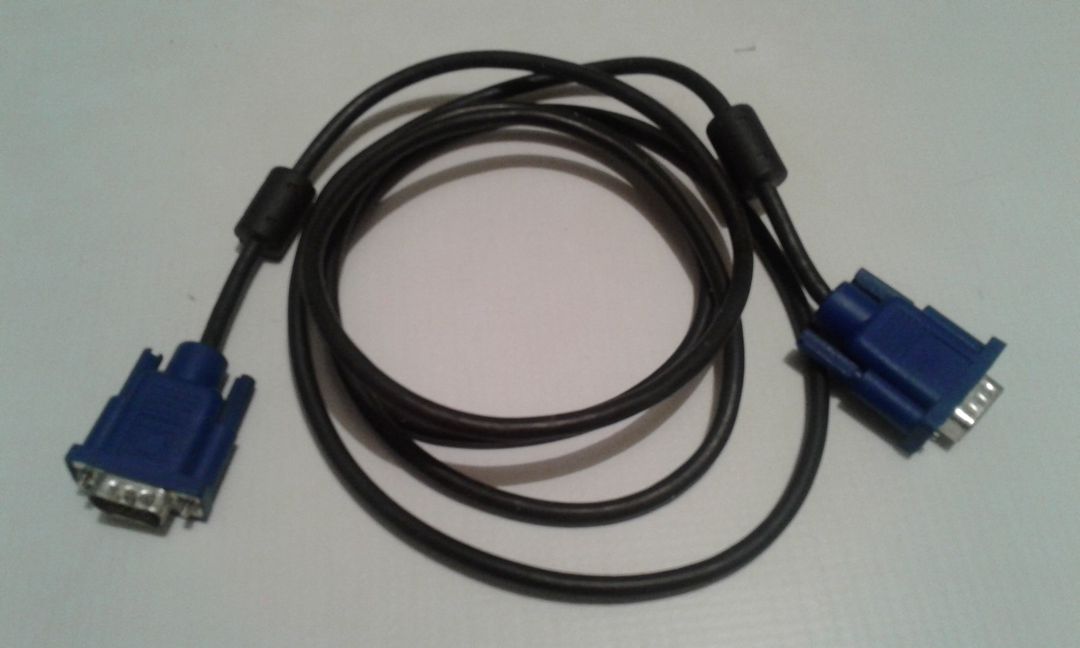 VGA kabel — Periferik cihazlar, Bakı