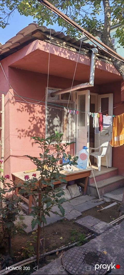 İcarəyə verilir 1 otaqlı həyət evi/bağ evi 18 m²