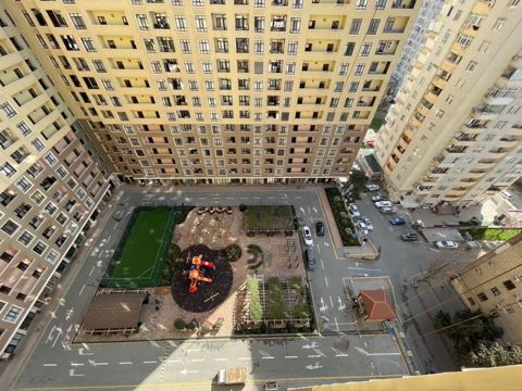 Satılır 3 otaqlı yeni tikili 95 m² — Bakı