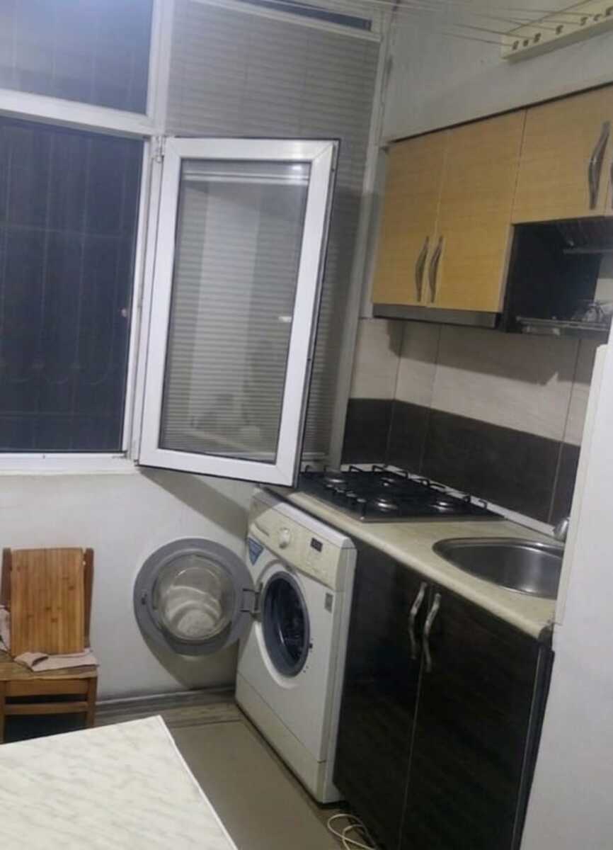 Satılır 2 otaqlı köhnə tikili 30 m² — Mənzil, Bakı (7)