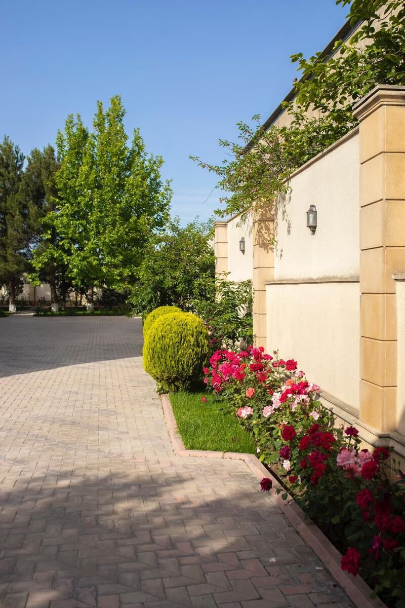 Satılır 6 otaqlı həyət evi/bağ evi 450 m² — Ev, villa, Bakı (4)
