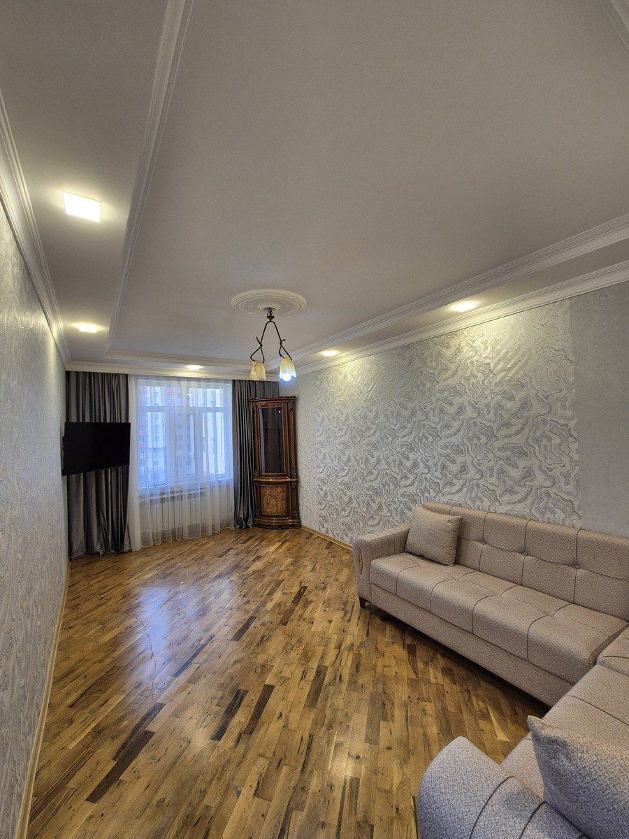 Satılır 2 otaqlı köhnə tikili 51 m² — Mənzil, Bakı (4)
