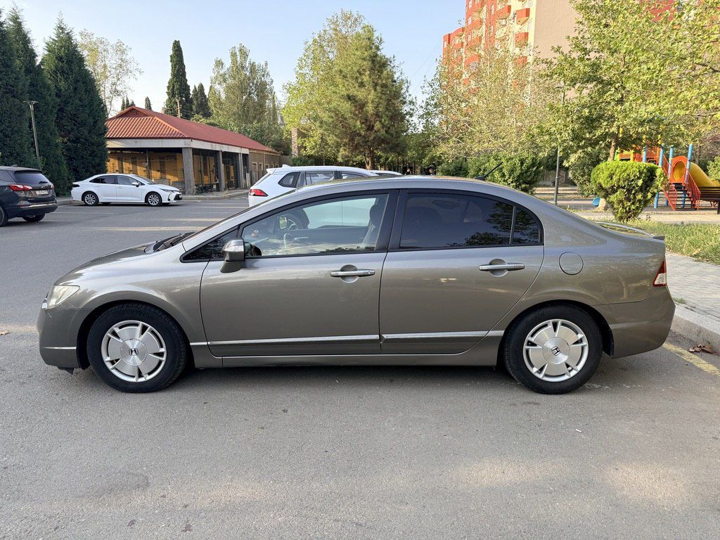 Honda Civic, 1.3 L, 0.9 kWh, 2007 il, 297 789 km — Avtomobillər, Gəncə (4)
