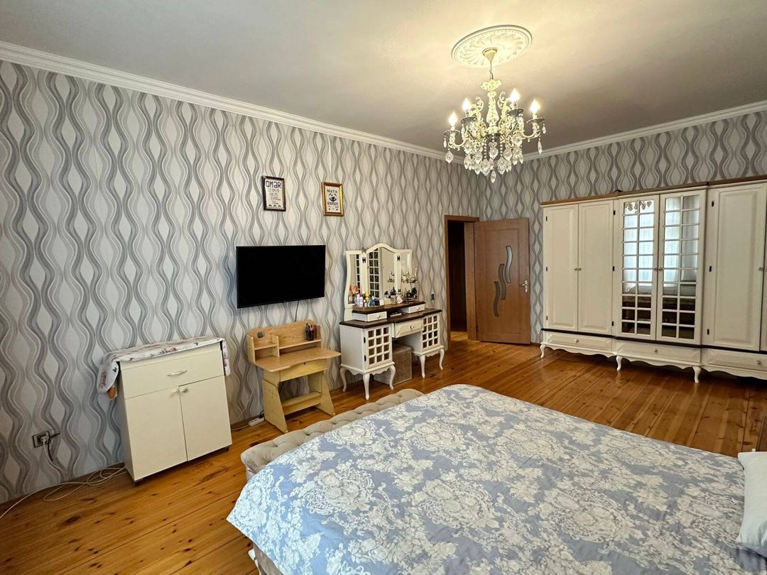 Satılır 6 otaqlı həyət evi/bağ evi 250 m² — Ev, villa, Bakı (2)