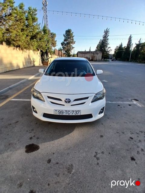 Toyota Corolla, 1.8 L, 2012 il, 207 605 km