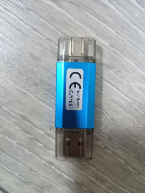 2 başlıqlı flash cart USB və Type-C. Yaddaş 116 GB Yenidi — Bakı