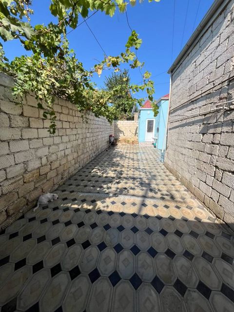 Satılır 3 otaqlı həyət evi/bağ evi 75 m² — Bakı