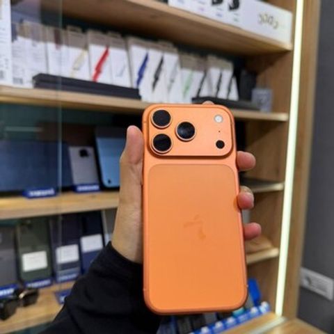 Apple iPhone 17 Pro Cosmic Orange 256GB/12GB — Bakı