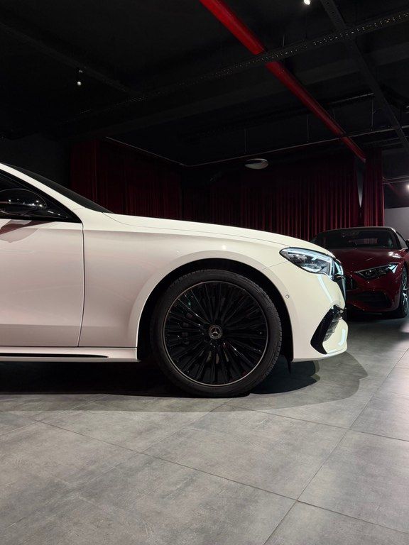 Mercedes E 350, 2.0 L, 2024 il, 5 300 km — Avtomobillər, Bakı (7)