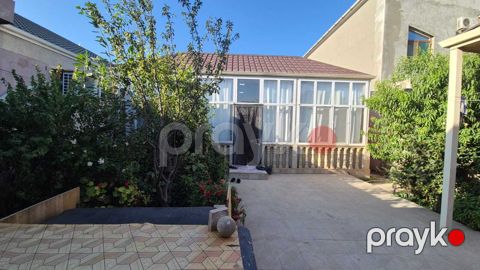 Satılır 4 otaqlı həyət evi/bağ evi 120 m²