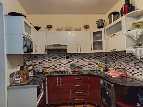 Metbex mebeli 4 metr olmalidi.Ölçü deqiq bilinmir.Sökülüb.Üstünde — Mehdiabad