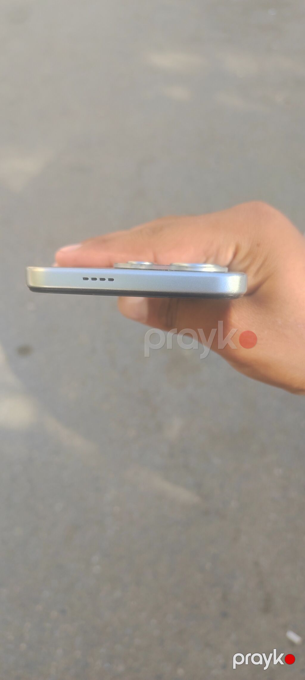 Məhsul: Smartfon (gümüş/açıq boz rəng) Xüsusiyyətlər və dizayn — Digər smartfonlar, Bakı (5)