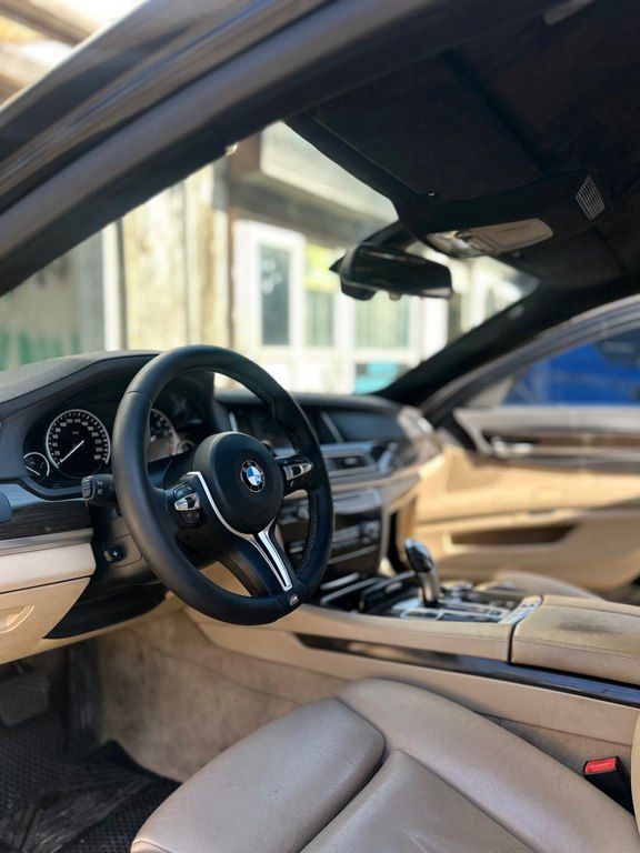 BMW 740, 3.0 L, 2014 il, 306 000 km — Avtomobillər, Xırdalan (5)