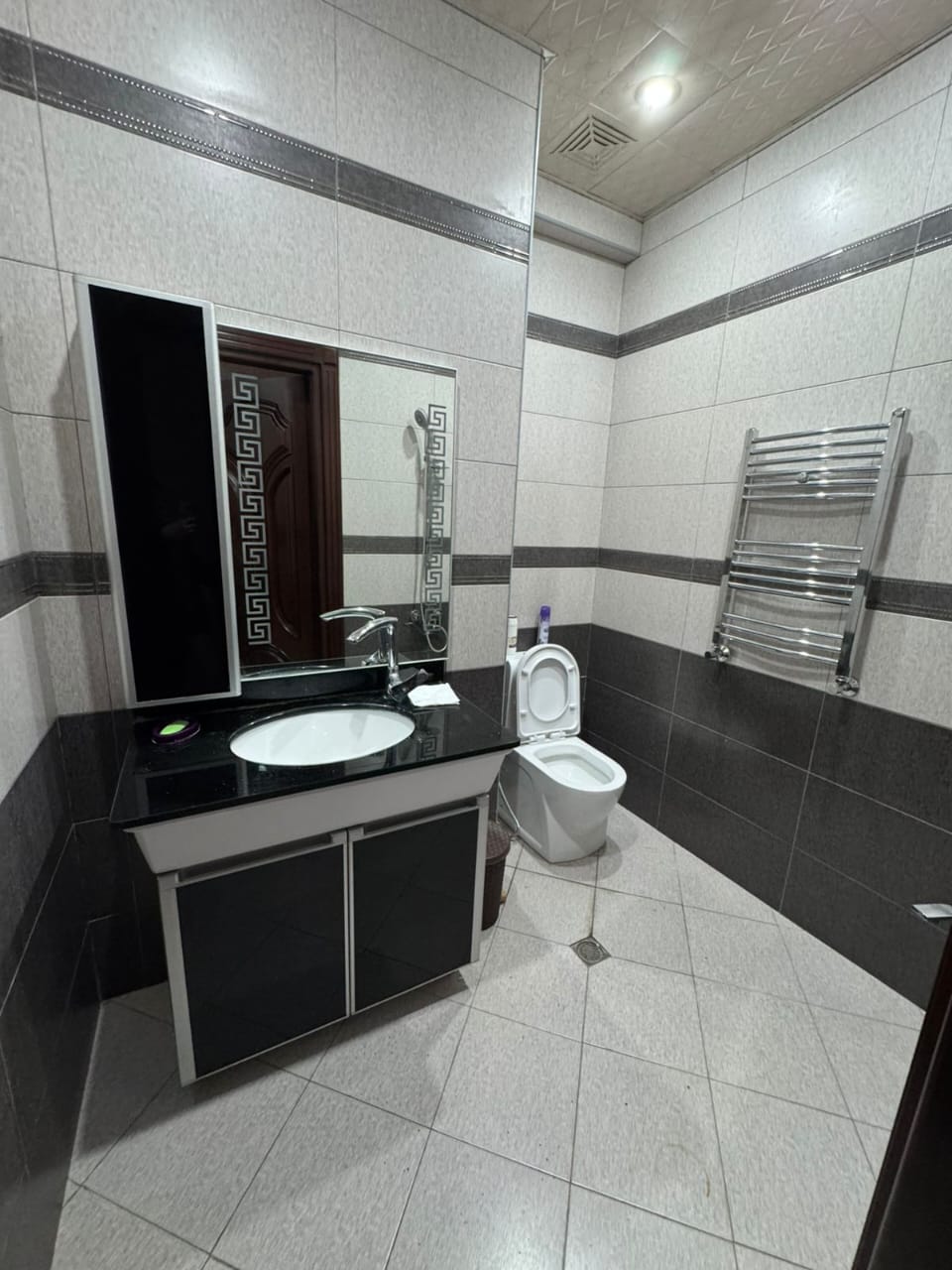 Satış: 3 otaqlı Yeni tikili, 135 m², Yasamal rayonu — Mənzil, Bakı (10)