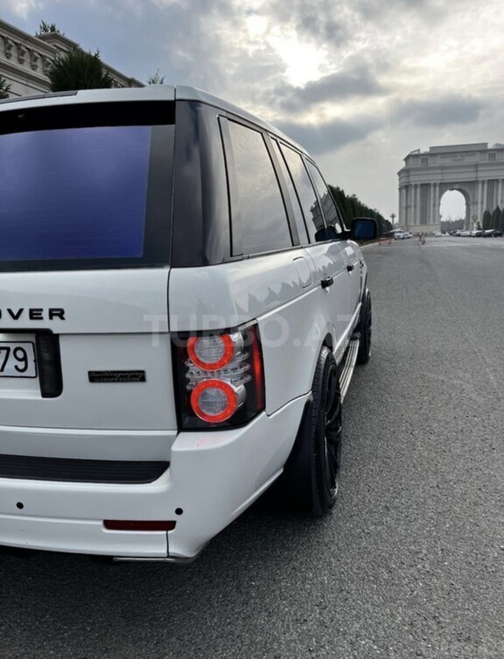 Land Rover Range Rover: 4.4 l 2003 il 286000 km Ofrouder/SUV — Avtomobillər, Gəncə (9)