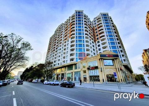 Satılır 3 otaqlı yeni tikili 130 m²