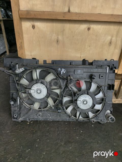 Toyota Prius 30 radiatoru