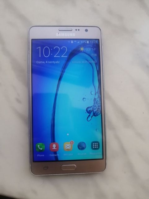 Samsung Galaxy On7, 8 GB, rəng - Qızılı, İki sim kartlı — Xırdalan