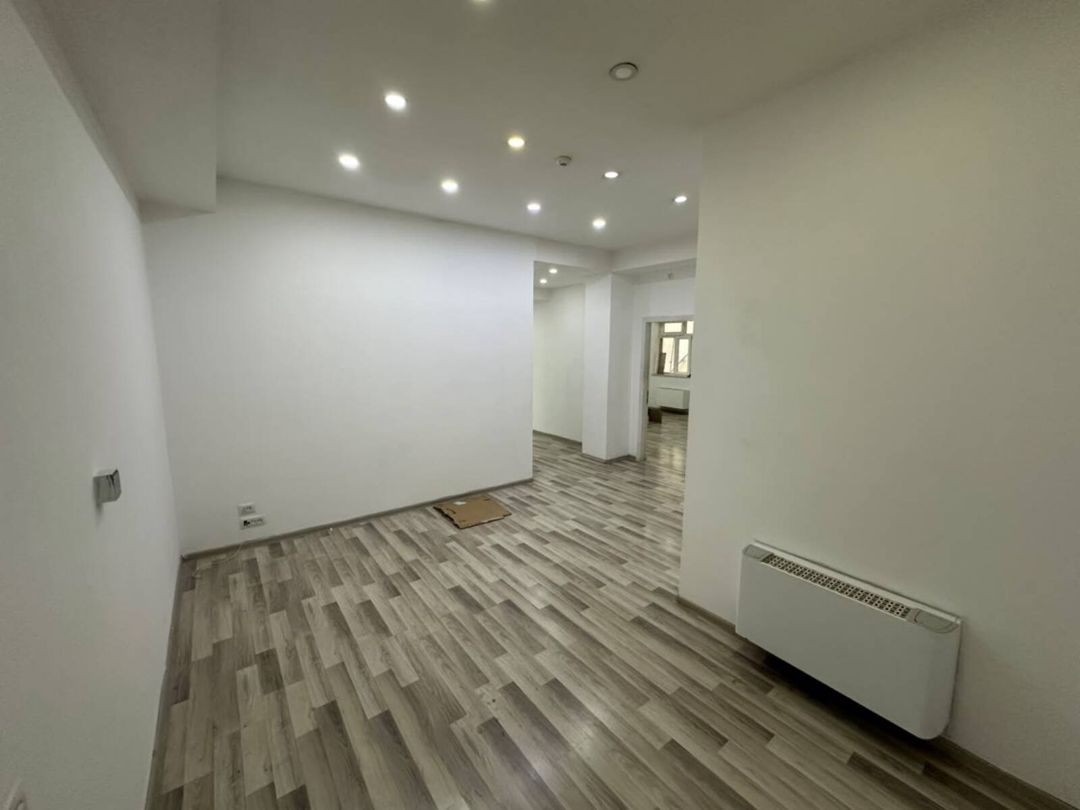 İcarəyə verilir 3 otaqlı ofis 120 m² — Ofis, Bakı (2)