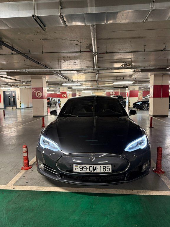Tesla Model S, 70 kWh, 2015 il, 168 000 km — Avtomobillər, Bakı (2)