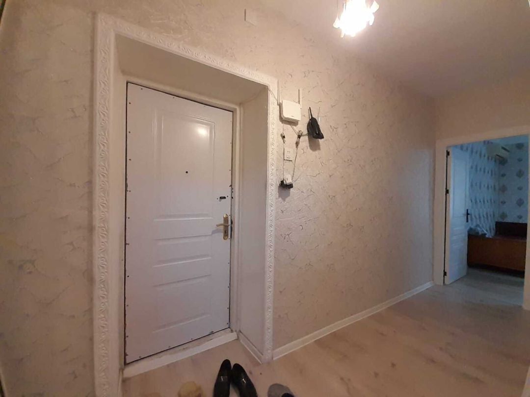 Satılır 4 otaqlı köhnə tikili 86 m² — Mənzil, Bakı (2)