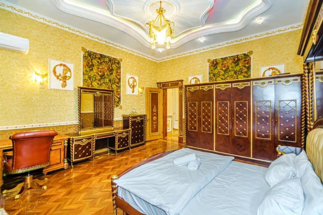 İcarəyə verilir 5 otaqlı köhnə tikili 220 m² — Mənzil, Bakı (4)