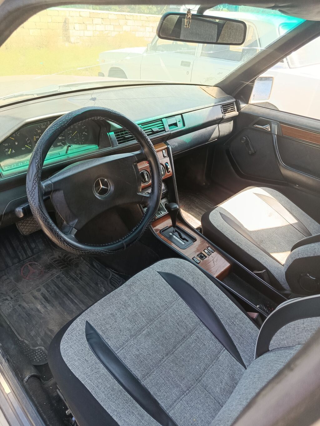 Mercedes-Benz sedan – W124 seriyası Dizel - Sükan: orijinal Mercedes — Avtomobillər, Mingəçevir (8)